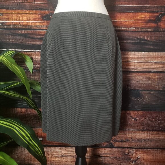Karen Scott Skirt Size 14 Petite Black Cream Check Lined Zip Back - Picture 1 of 8